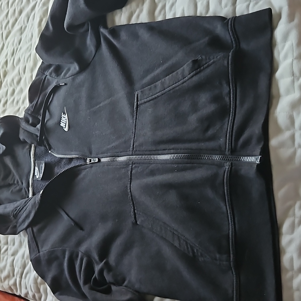 Nike Jacket - Picture 4 of 4